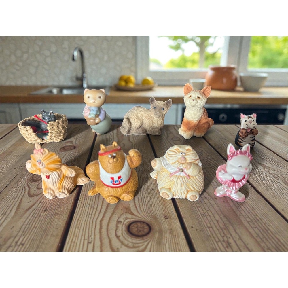 Lot of‎ 9 Mini Cat Figurines Hallmark Peter Fagan Whimsical Kittens Collection